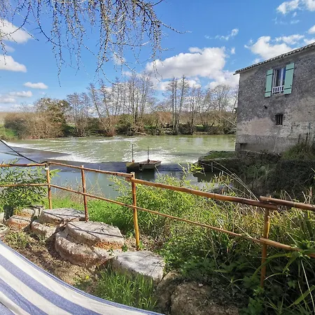 Moulin De Monpoisson 酒店 *