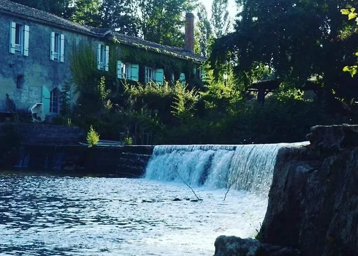 Hotel Moulin De Monpoisson