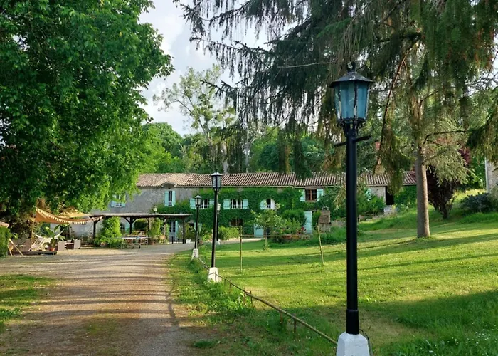 Moulin De Monpoisson Hotel