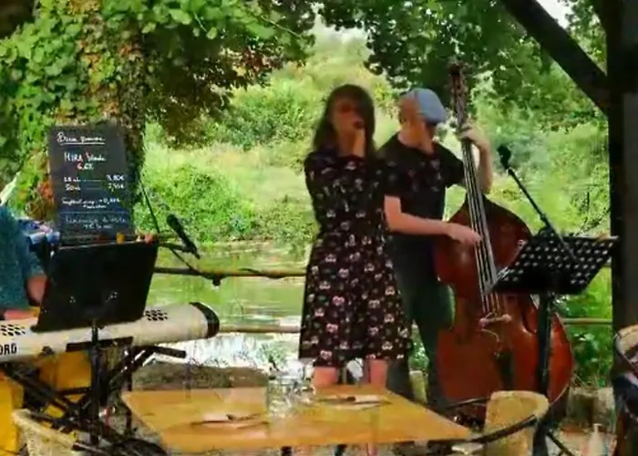 Hotel Moulin De Monpoisson